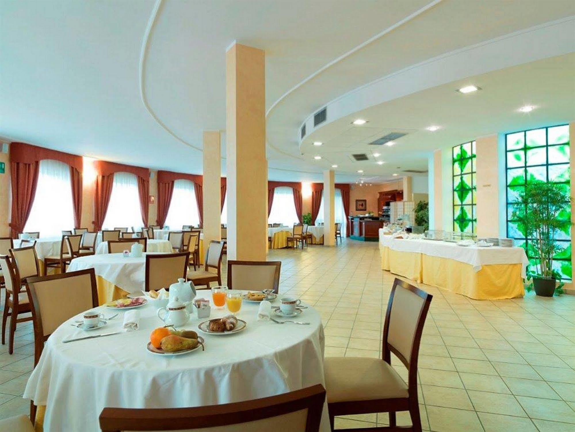 Hotel Bifi Casalmaggiore Exterior photo