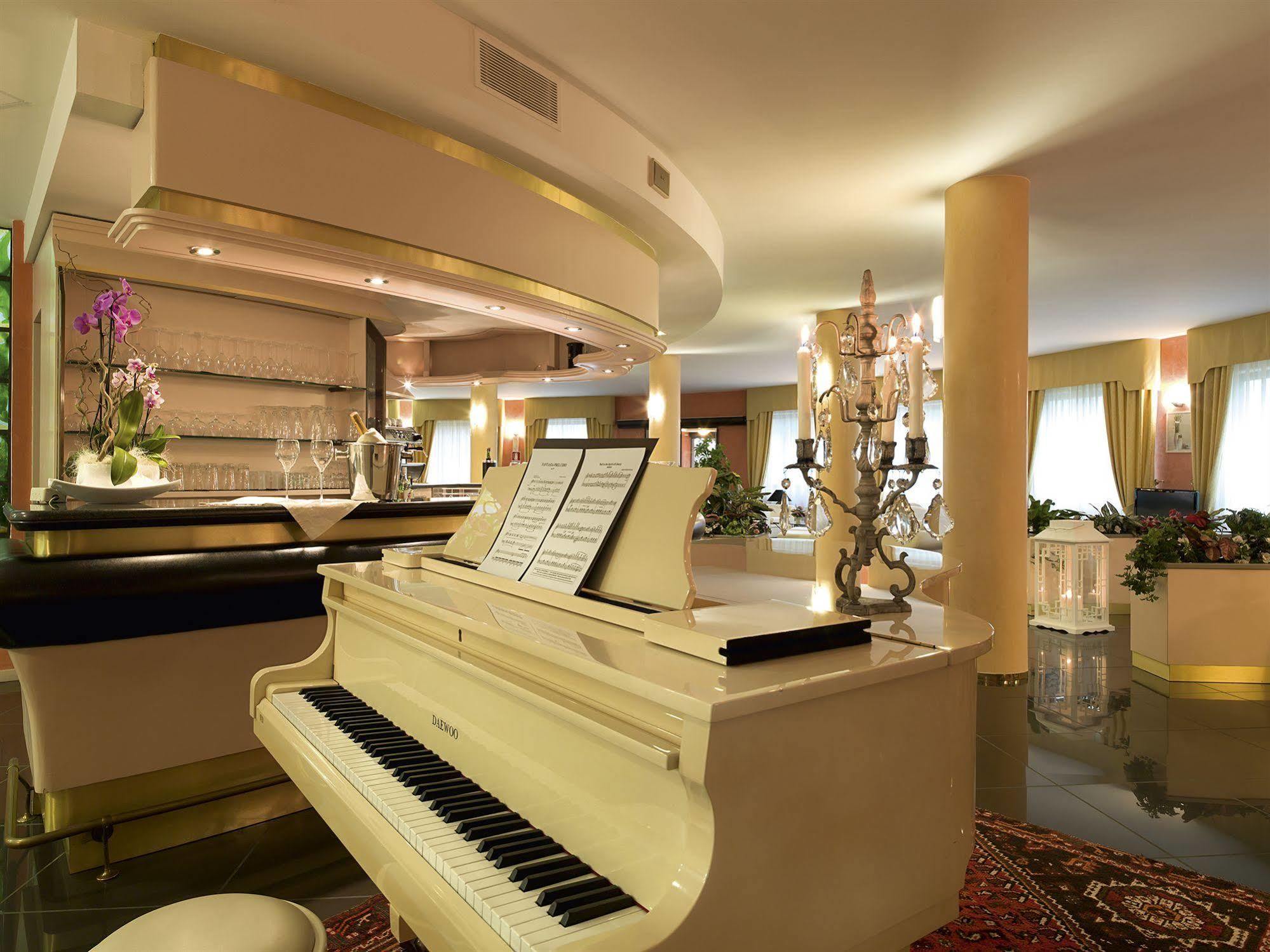 Hotel Bifi Casalmaggiore Exterior photo